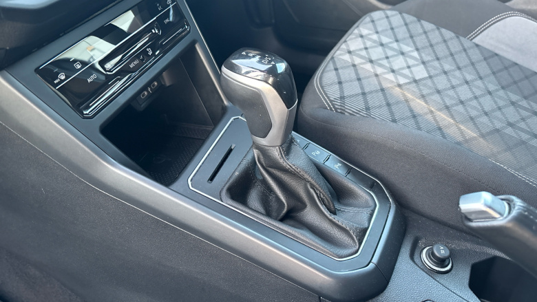 Volkswagen Taigo 1.0 TSI 115 R-Line 5dr DSG Petrol Hatchback